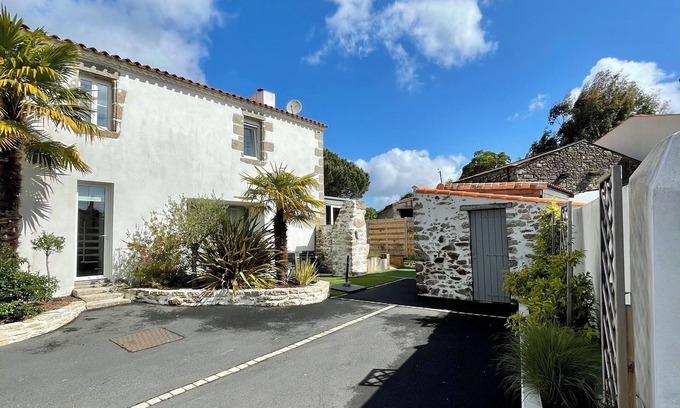 Mouilleron-le-Captif Cabaña | Encantadora casa rural reformada