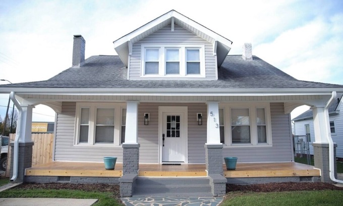 High Point Casa | Charming Remodeled 4 Bedroom Home in Downtown High Point