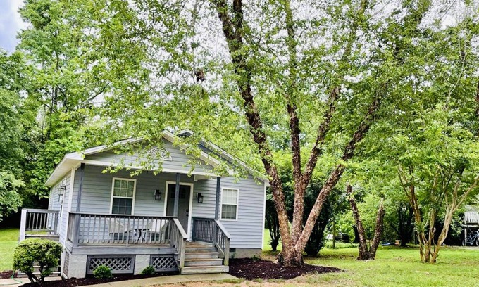 Pittsboro Casa | Charming remodeled Bungalow in Pittsboro