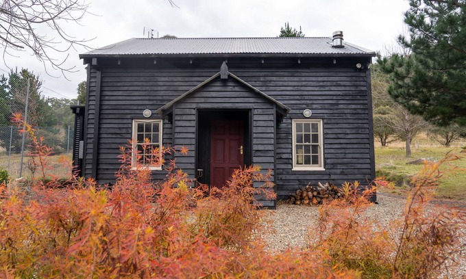 Crackenback Cabaña | Charming renovated cottage close to Perisher Ski Tube, Crackenback