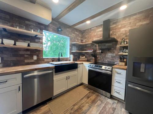 Rockfish Casa | Charming Renovated Home Near Fayetteville, Rustic Retreat for Families