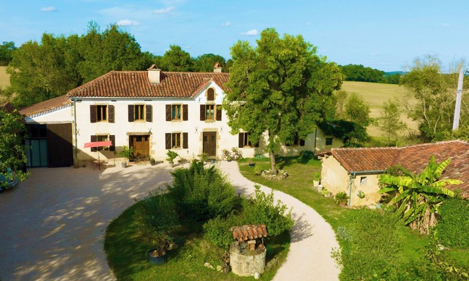 Montesquiou Casa | Charming residence "Au Coeur de la Gascogne". Gîte sleeps 7.