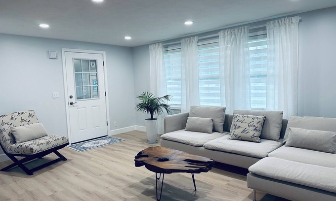 Fairmount Casa | Charming retreat in Camillus completely renovated