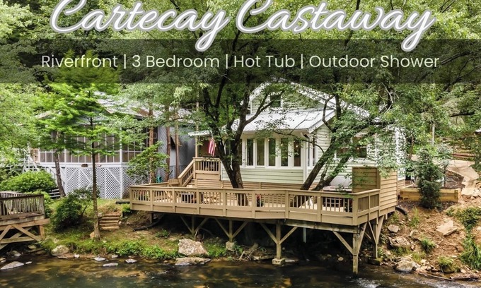 Rivers Edge Cabaña | Charming riverfront 3-bedroom cottage in Ellijay on the Cartecay river