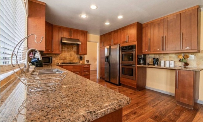 West Hills Casa | Charming Room/Prime Location/Exceptional Amenities