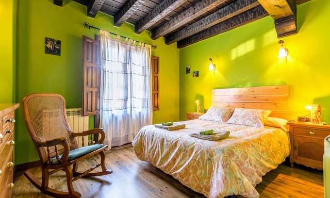 Casarejos Cabaña | Casa rural con encanto típica de la zona, en el Cañón del Rio Lobos