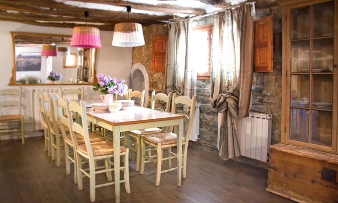 Navalsaz Cabaña | Casa rural con encanto, en pueblo muy bonito y tranquilo.