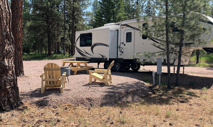Greenough Casa | Charming RV with AC and WiFi.