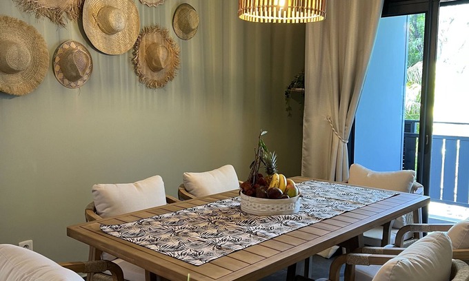 La Saline Les Bains Apartamento | Charming seafront apartment Saline Les bains Beach