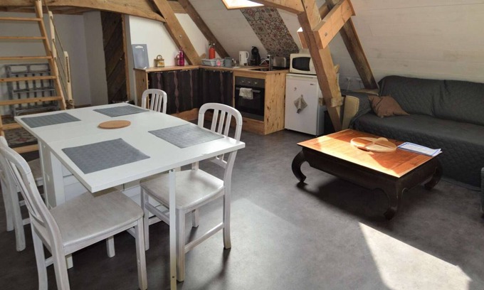 Luc-sur-Mer Apartamento | Charming seaside studio - Wifi