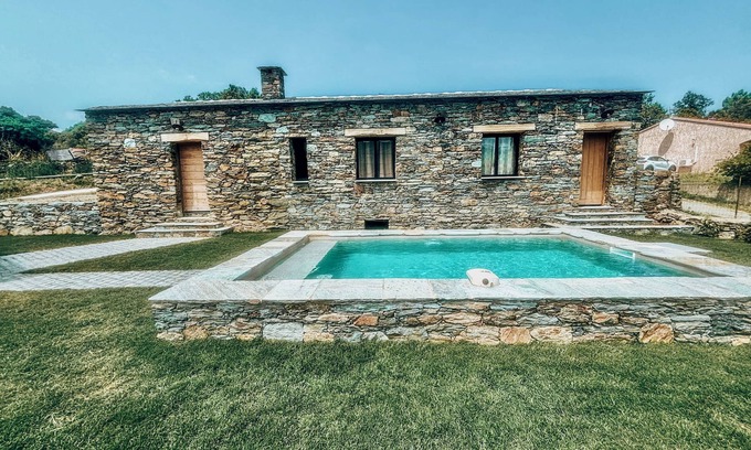 Murato Casa | Charming sheepfold "U Sognu" with heated swimming pool near Saint-Florent