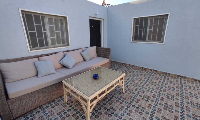 Harhoura Casa | Encantadora villa con jardín cerca de la playa.