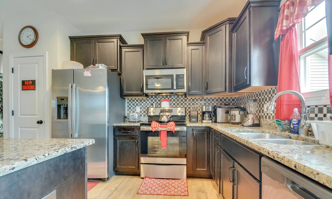 Smithfield Casa | Charming Smithfield Home ~ 28 Mi to Raleigh!