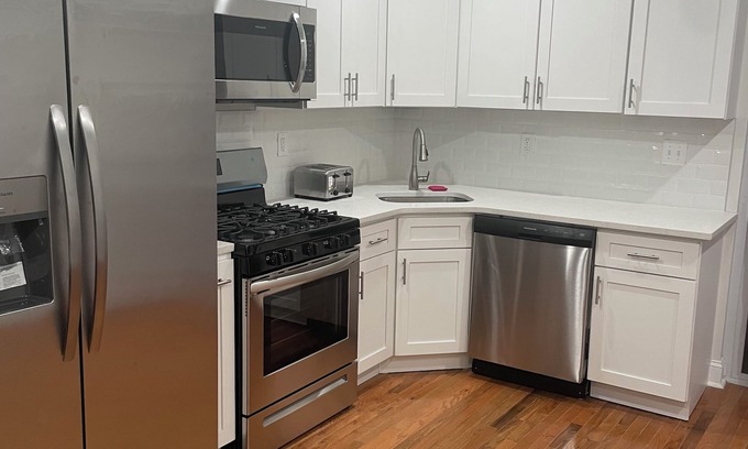 South Philadelphia Casa | Charming South Philly 3-bedroom house in wonderful city of Philadelphia