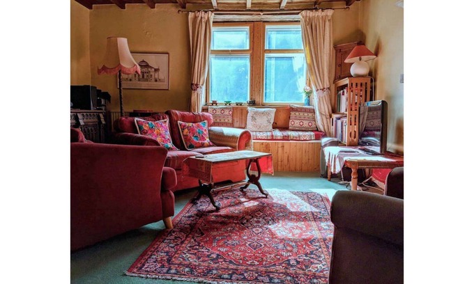 Honley Casa | Charming Spacious House In Holmfirth