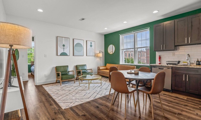 Fairmount Apartamento | Charming & Spacious 3B/1B in Fairmount. Sleeps 8!