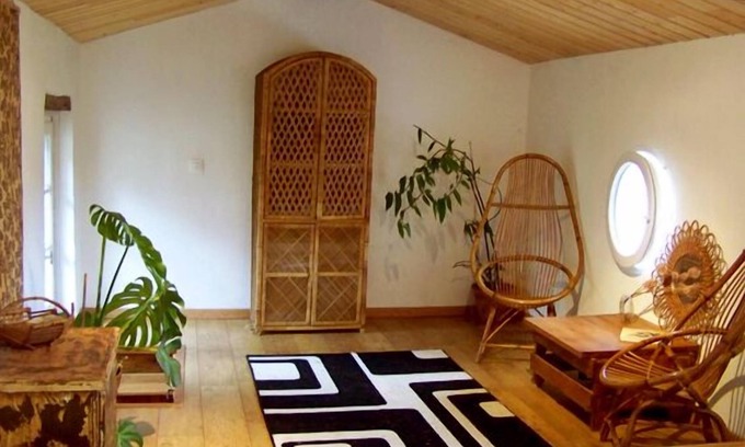 Lasgraisses Apartamento | Apartamento estudio con encanto para 2 en bonito pueblo suroeste de Francia