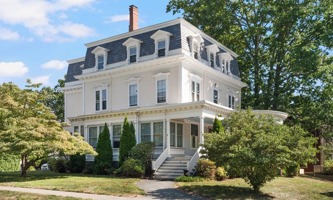 Wayland Apartamento | Charming Studio Apartment Near Brown and RISD