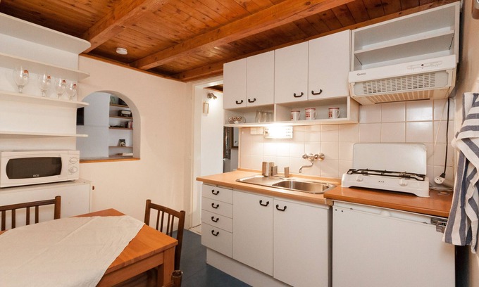 Kosice Old Town Apartamento | Charming studio directly in the center
