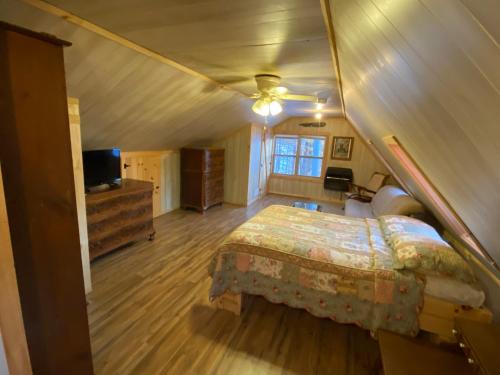 Acton Apartamento | Charming studio in-law on Great East Lake