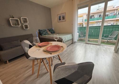 Les Baumettes Apartamento | Charming Studio in Nice 2-Min Walk to the Sea