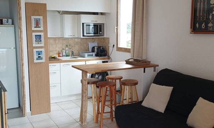 Le Penon Apartamento | Charming studio near the beach.
