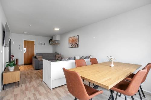 Laugardalur Apartamento | Charming Studio - Stunning Panorama View