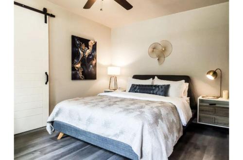 Southtown Casa | Charming Studio wDeck Garden