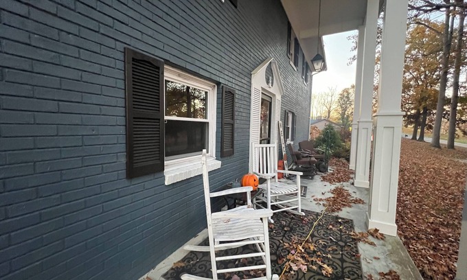 Fairlea Apartamento | Charming studio with WiFi/hotub/pool in fabulous Lewisburg