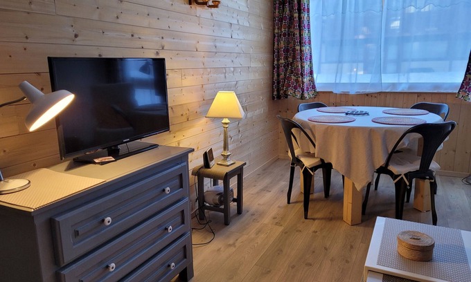 Bessans Apartamento | Pueblo de montaña BESANS a 1750 m estudio 4 personas