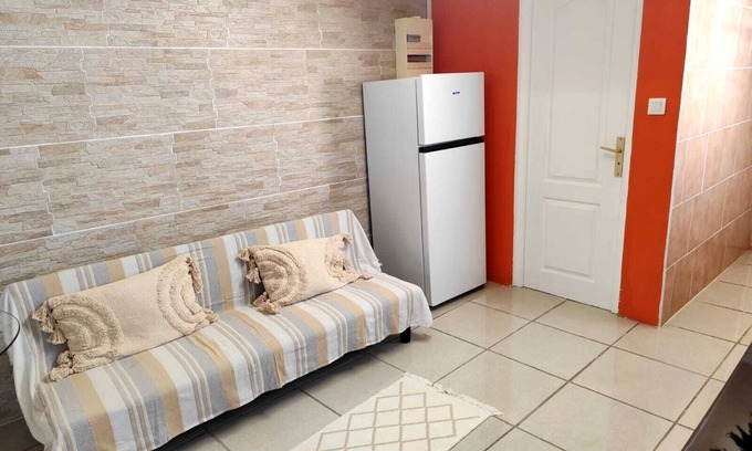 Saint-Joseph Apartamento | Charming T1 in the countryside with all comforts. Ideal for recharging your batteries.