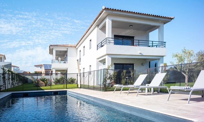 Monticello Apartamento | T3 RESIDENCE PETRADORU ILE-ROUSSE CHARM CONFORT PISCINA