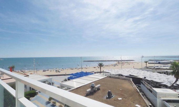 La Grande-Motte Apartamento | CHARMING T3 WITH INCREDIBLE AIR-CONDITIONED VIEW