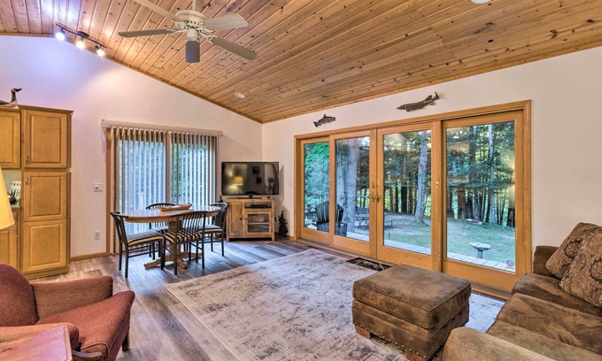 Thompsonville Casa | Charming Thompsonville Home w/ On-Site River!