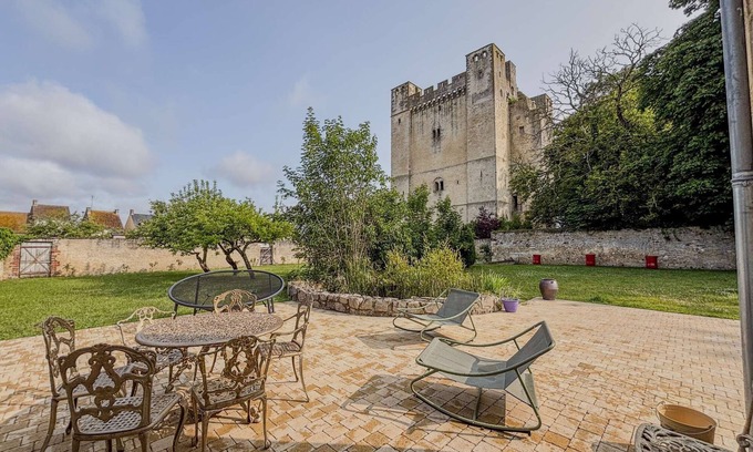 Chambois Casa | Charming townhouse with garden and wifi
