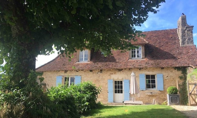 Coubjours Casa | Charming traditional house, shared luxury pool
