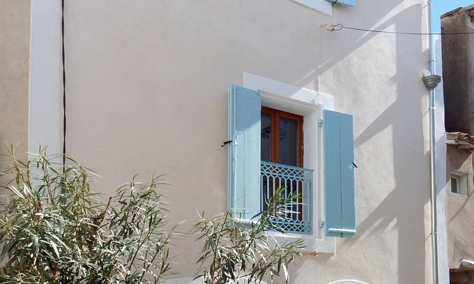 Marseillan Casa | Encantadora casa de pueblo tradicional en el corazón de Marseillan