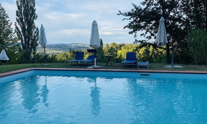 Bivio Lugnano Casa | Encantadora casa de vacaciones en Umbría 10p, increíbles vistas y piscina de 15m