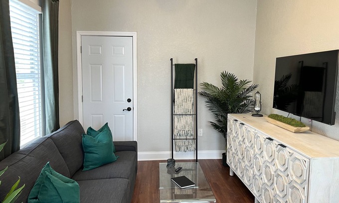 Courier City - Oscawana Apartamento | Updated Condo in Heart of Tampa 2