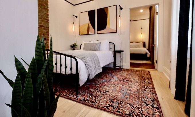 West Riverside Casa | Charming Uptown Bungalow just steps to Magazine St