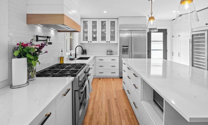 Gonzales Casa | Charming Urban Retreat
