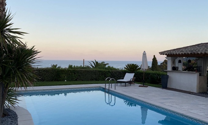 La Napoule Villa | Encantadora villa con magníficas vistas al mar, a poca distancia de las playas y el pueblo de Napoule