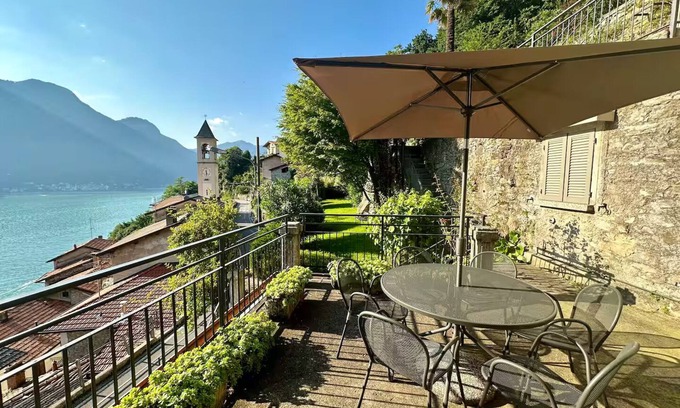 Careno Apartamento | Charming vacation home, surrounded by natural beauty and tranquility.