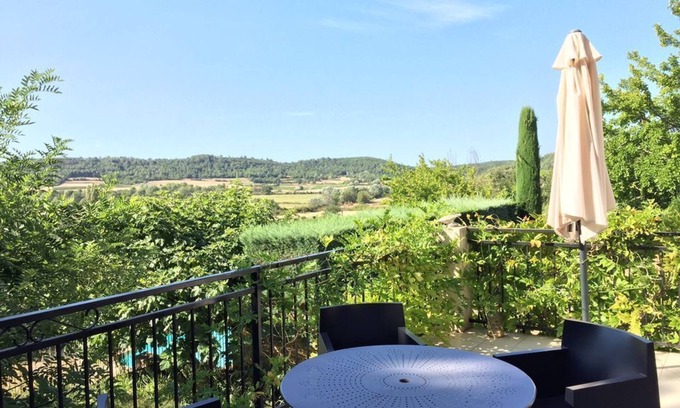 Serviers-et-Labaume Villa | Encantadora casa de pueblo, Uzès 5 Km, piscina, jardines amurallados, vistas, 2 dormitorios