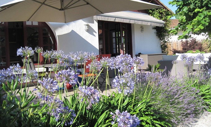 Gujan-Mestras Villa | Charming villa and outbuilding 10 pers 5 Bedrooms 3 bathrooms, 15mn from the beach