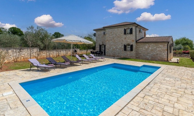 Baderna Villa | Villa Diana / Classic Villa Diana near Višnjan