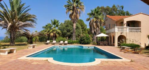 Plage d'Argeles Apartamento | Charming villa with pool, sea and mountain views