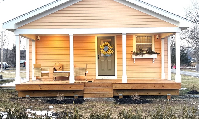 Hartwick Cabaña | Charming Village Cottage