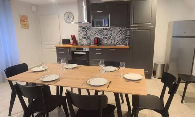Menetou-Ratel Cabaña | Casa de Pueblo Acogedora en Aldea Vinícola con 3 Habitaciones y Todas las Comodidades