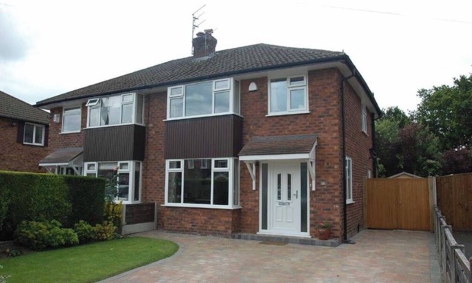 Bramhall Casa | Encantadora casa de pueblo en Bramhall cerca de Manchester